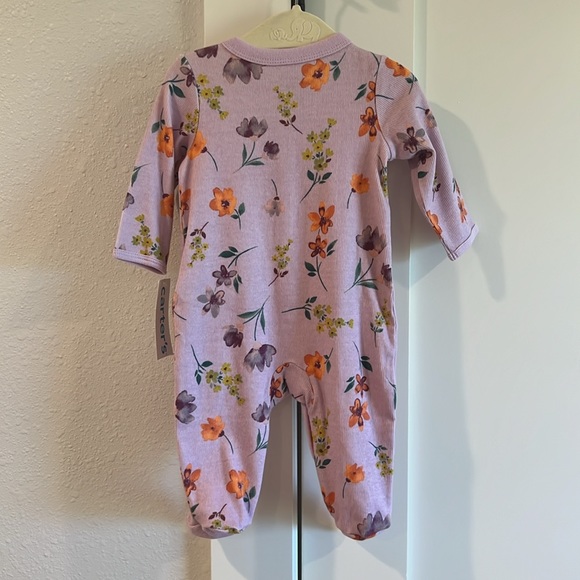 NWT Carters footie - Picture 4 of 4